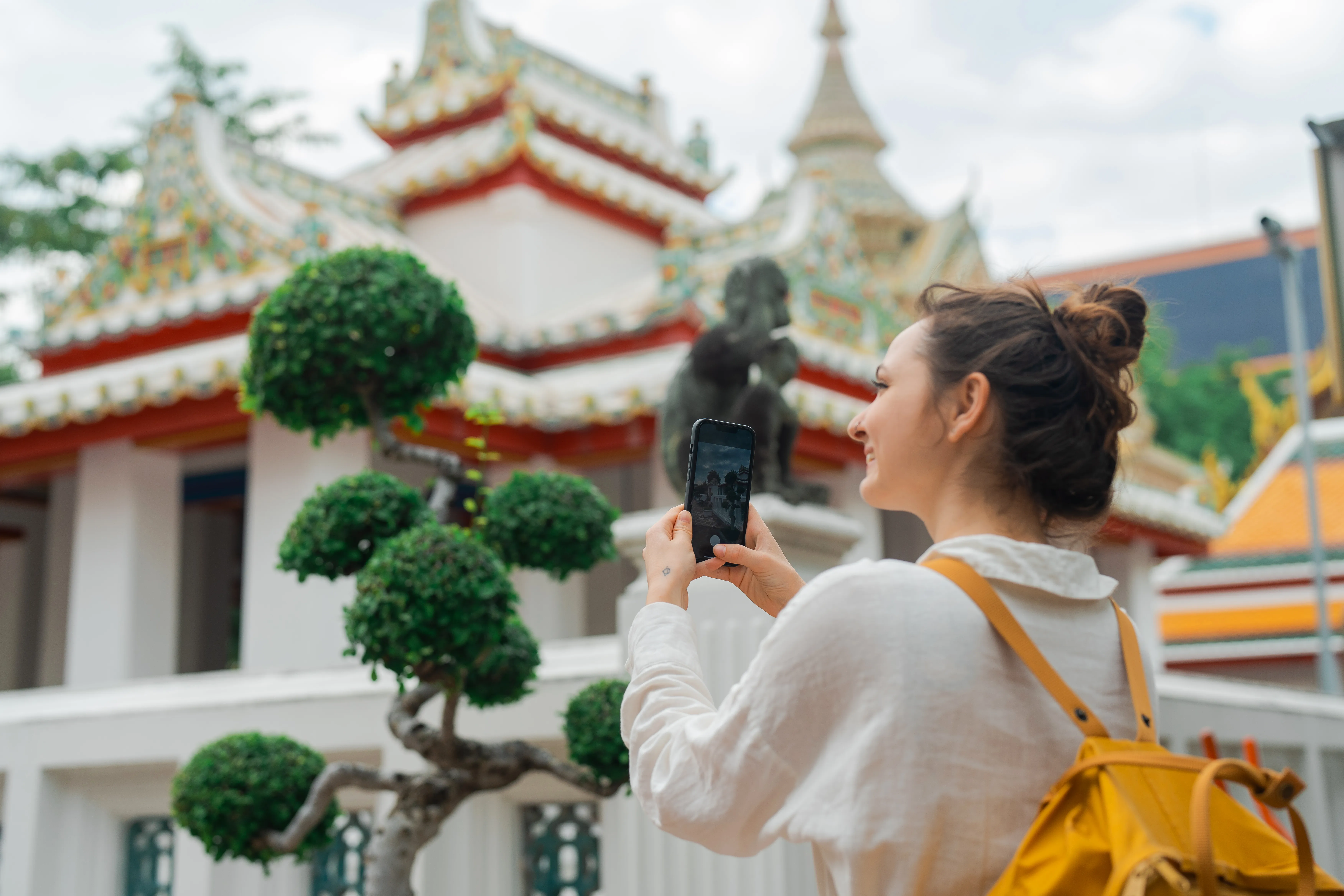 htmlUtil.unescape(Visual.MainText.getData())}